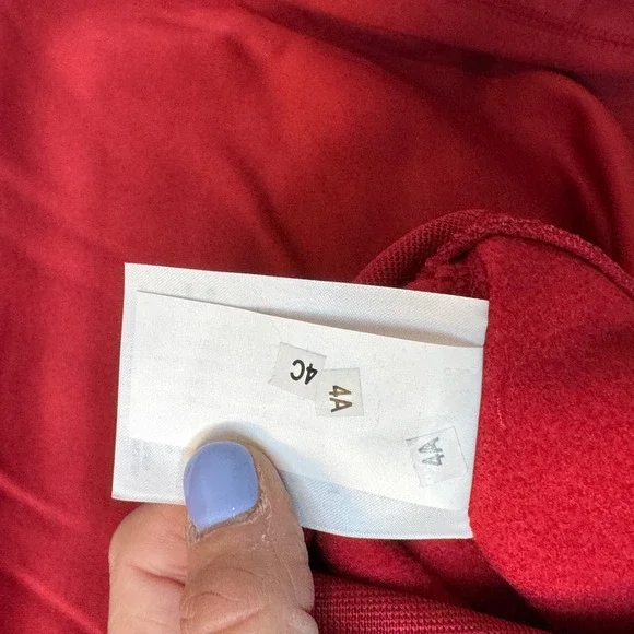 Nike Swoosh Logo Hoodie Therma Fit Crimson Red Pullover Mens‎ Medium Streetwear - Picture 9 of 9